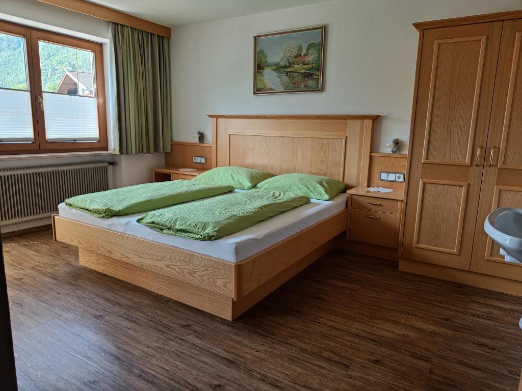 Postel nebo postele na pokoji v ubytování Apartment Gruber