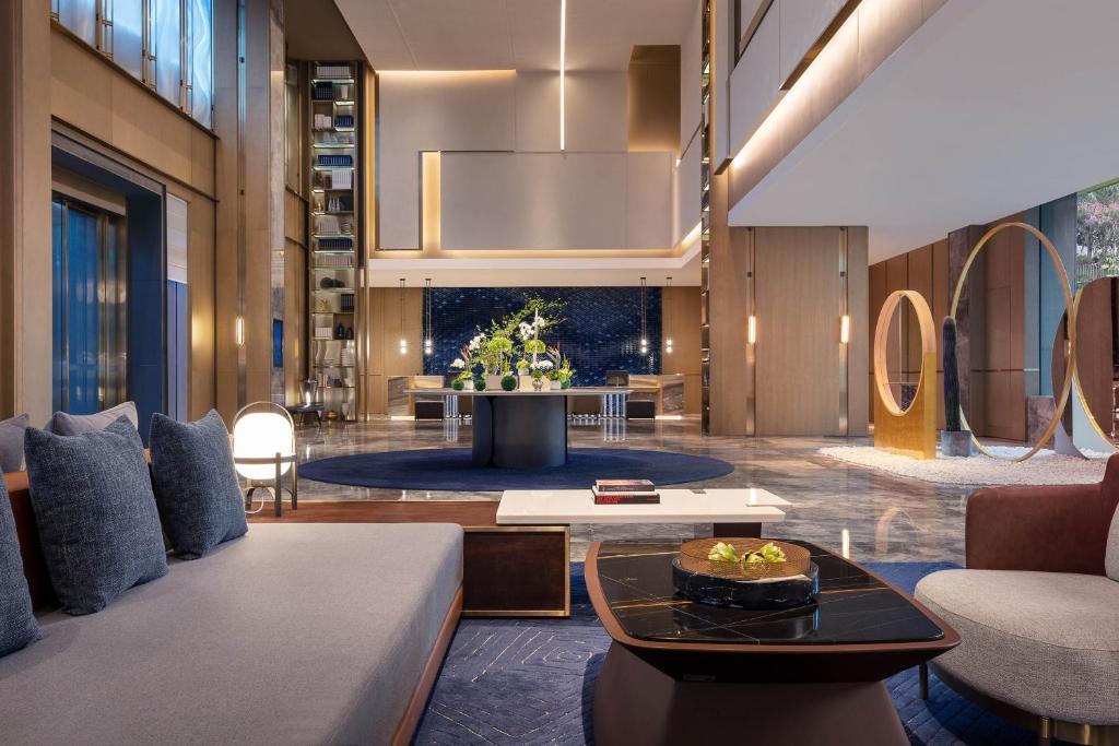 Posezení v ubytování Midea Shunde, a Tribute Portfolio Hotel