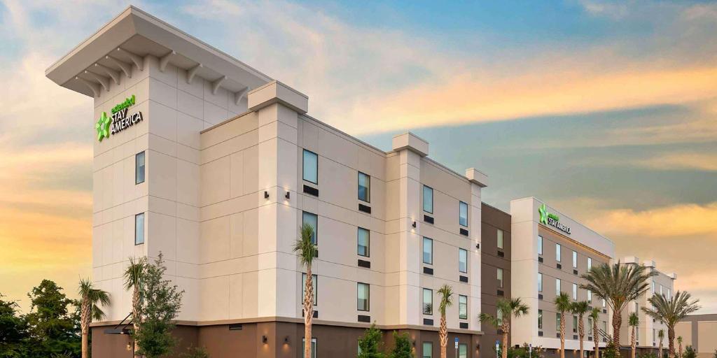 uma representação de um hotel em Extended Stay America Premier Suites - Orlando - Sanford em Sanford