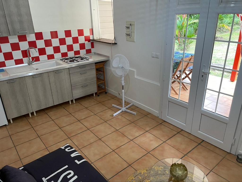 Foto sihtkohas La Trinité asuva majutusasutuse Residence Les Palmiers galeriist