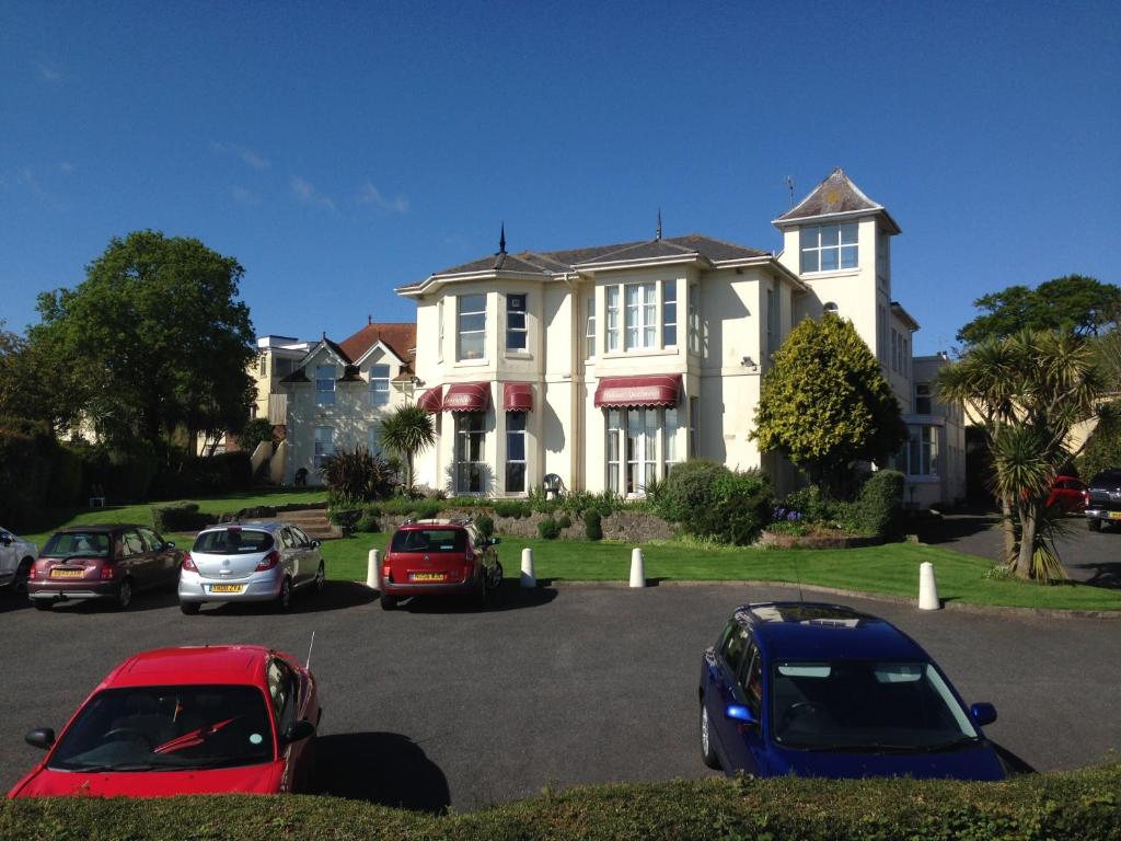Sunningdale Apartments in Torquay, Devon, England