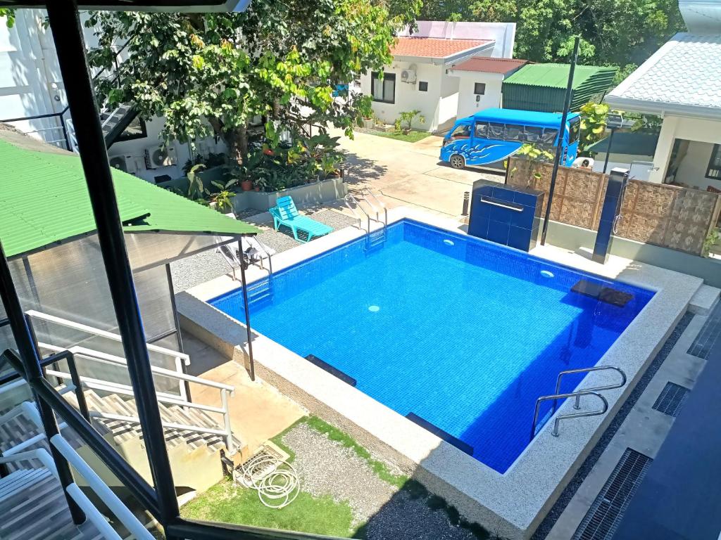 Bazén v ubytování Alona WhiteHouses Resort nebo v jeho okolí