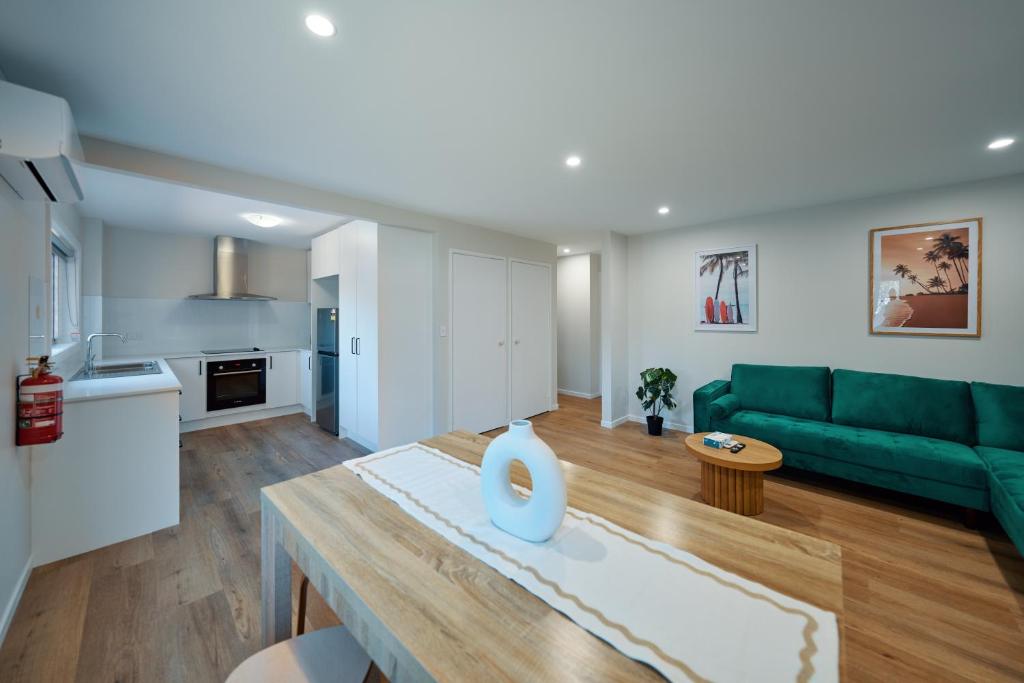 Red Star Palm Beach - Resim 7