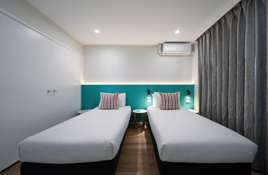 Red Star Palm Beach - Resim 36