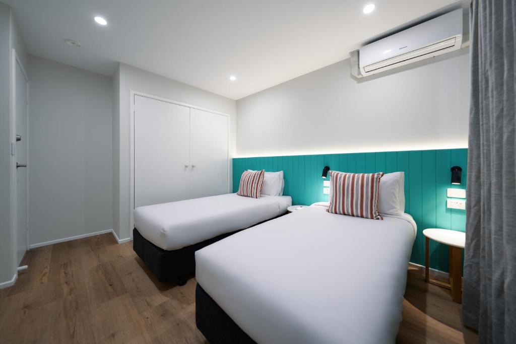 Red Star Palm Beach - Resim 35