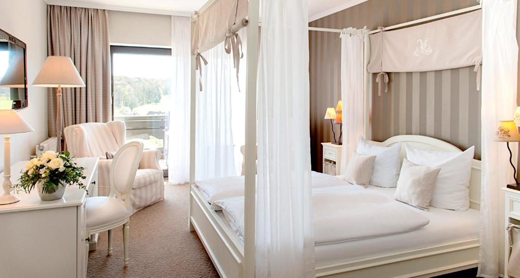 Victor's Seehotel Weingärtner Bostalsee - Deluxe Room