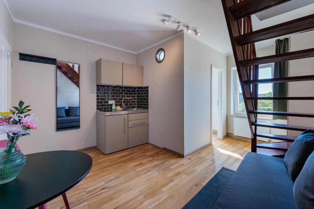 SUITE & APART - Studio - Split Level