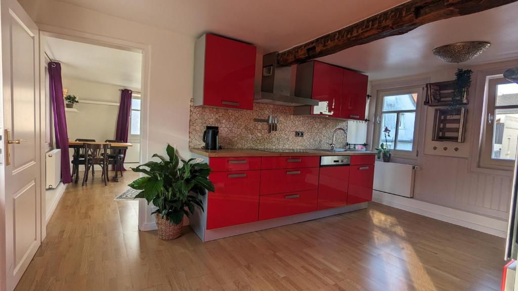 Η κουζίνα ή μικρή κουζίνα στο lovely Oldtown-Appartment