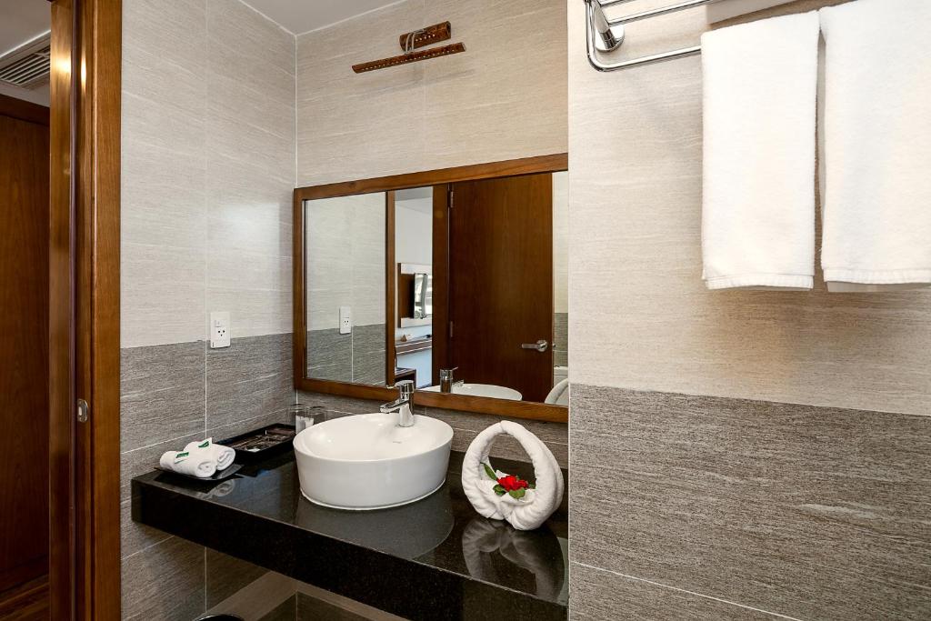 Vannituba majutusasutuses Tamarind Danang Beach Hotel