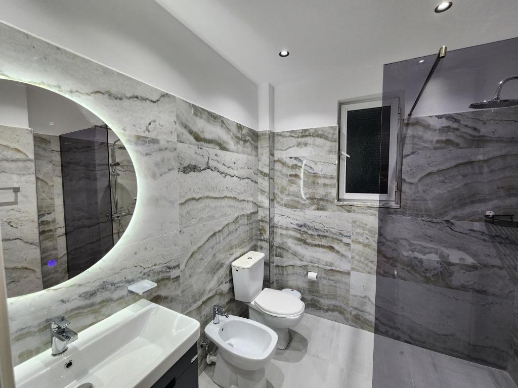 Noel City Centre Apartment 2 - Image 8