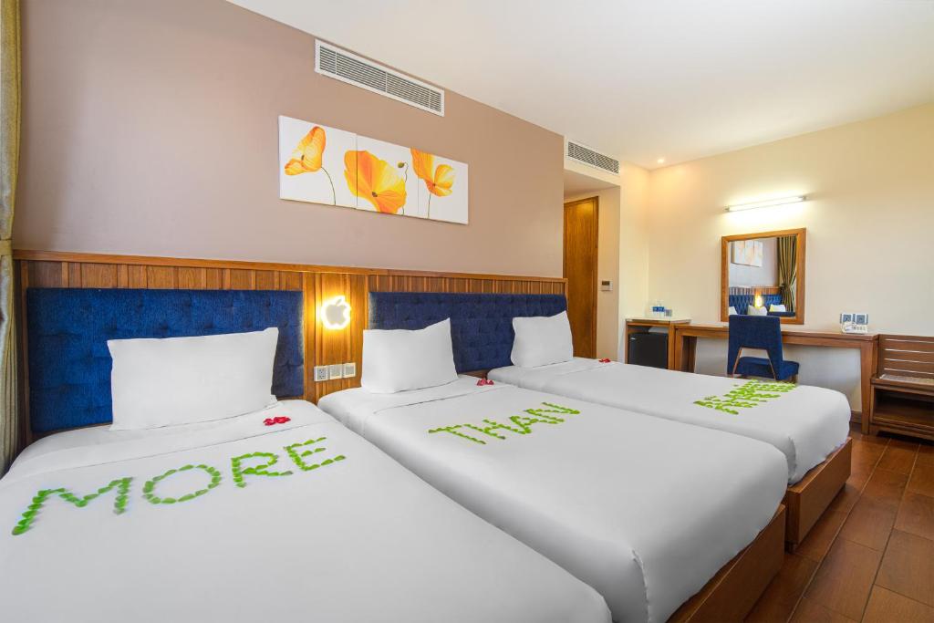 Phòng Deluxe Gia Đình Nhìn Ra Một Phía Biển