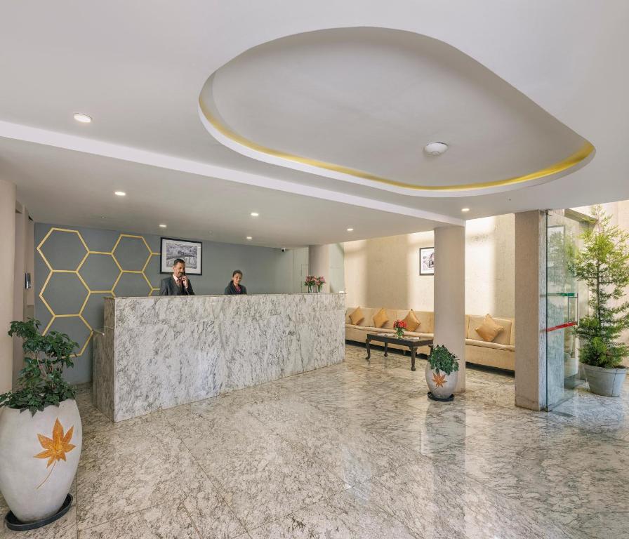 Vstupní hala nebo recepce v ubytování Mango Hill Central Ooty