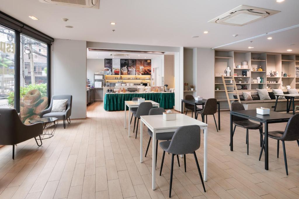 Samyan Serene Hotel - Resim 3