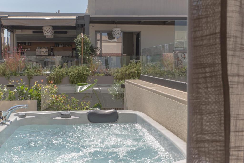 Living Stone Boutique Hotel - 9