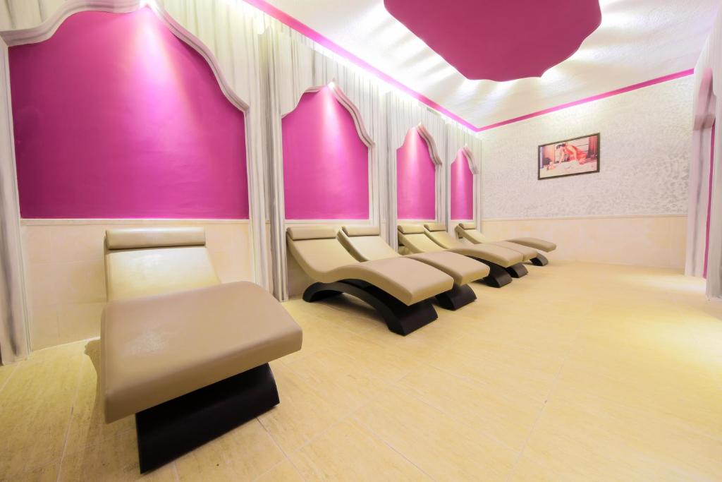 Posezení v ubytování Daima Biz Hotel - Dolusu Aquapark Access