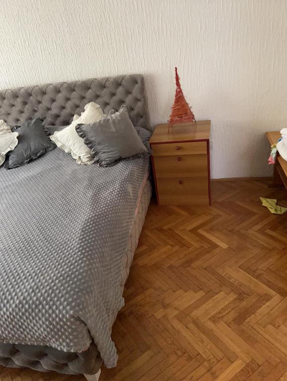 Ліжко або ліжка в номері Beo shooping centar