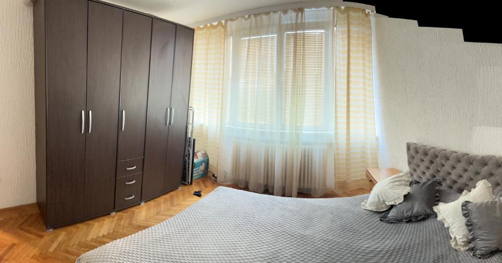 Ліжко або ліжка в номері Beo shooping centar