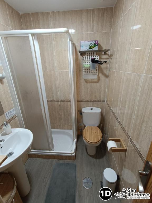 Kúpeľňa v ubytovaní Alojamientos San Ildefonso