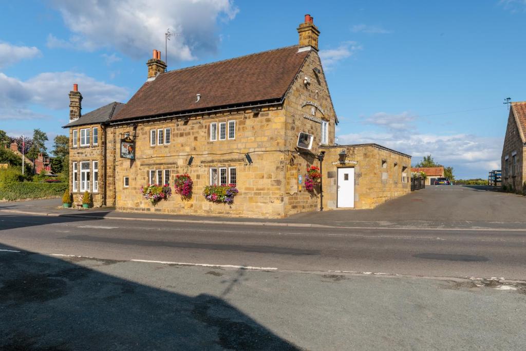 Blacksmiths Arms Inn - Resim 9