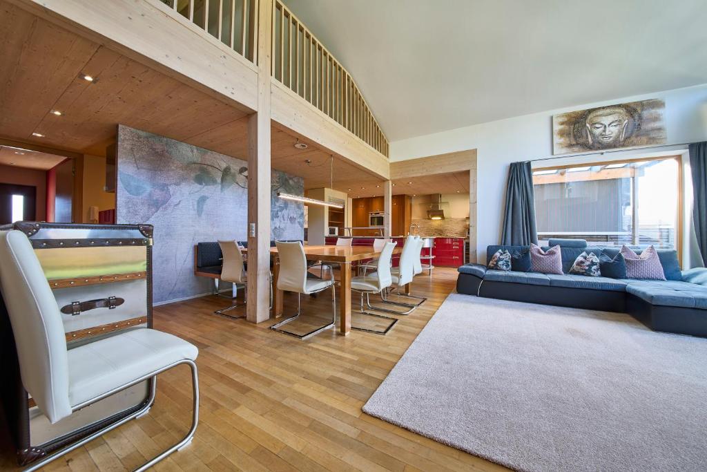 Holiday Penthouse Holleis