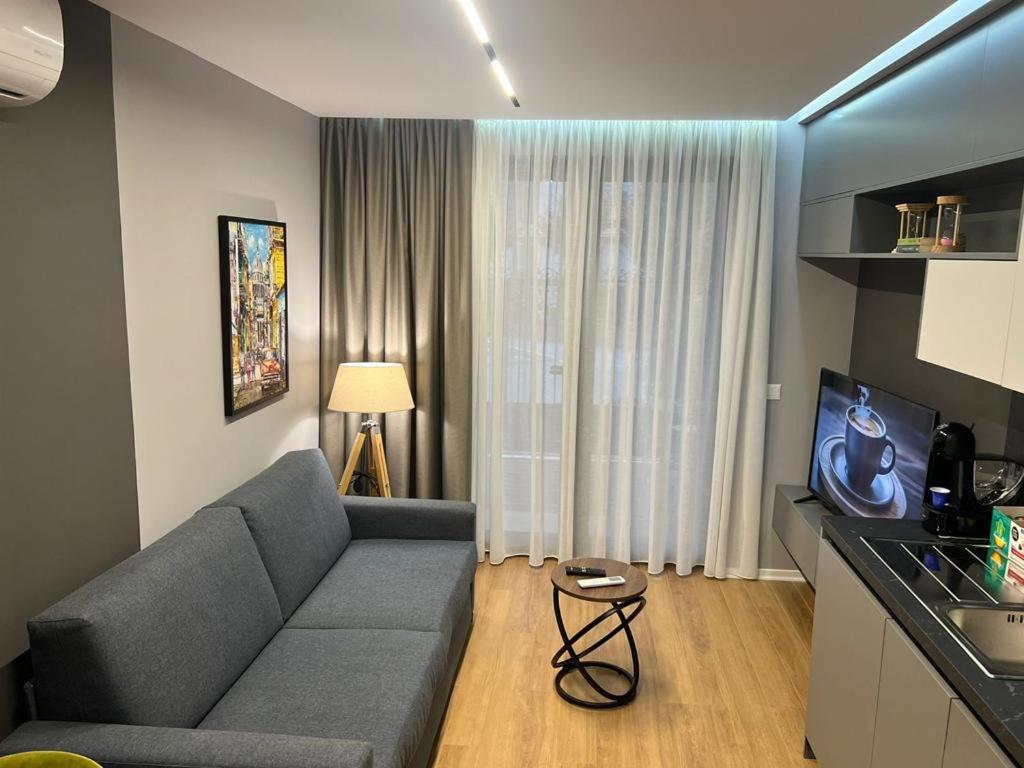 Dan apartment Tirana - Image 5
