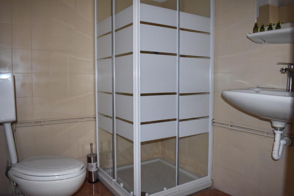 Koupelna v ubytování Hotel Theoxenia