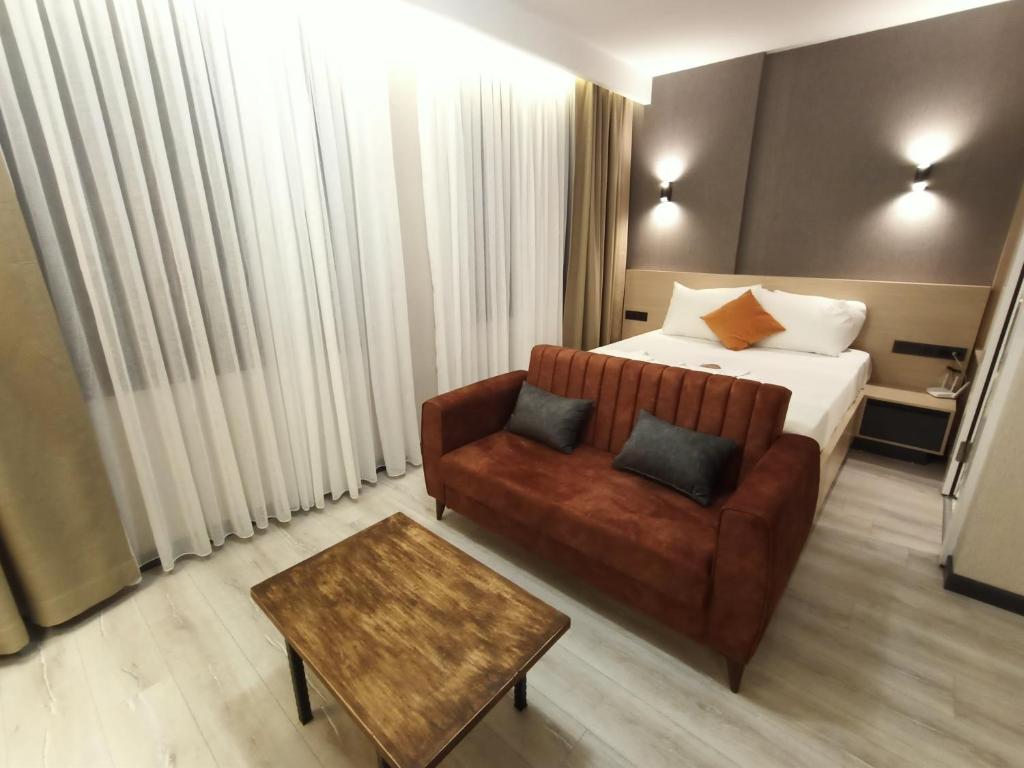 NEW FALCON Palas OTEL - Deluxe Double Room