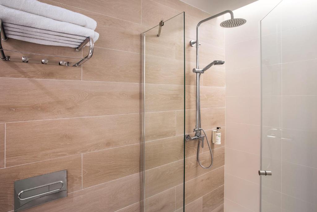 Koupelna v ubytování B&B HOTEL Lleida