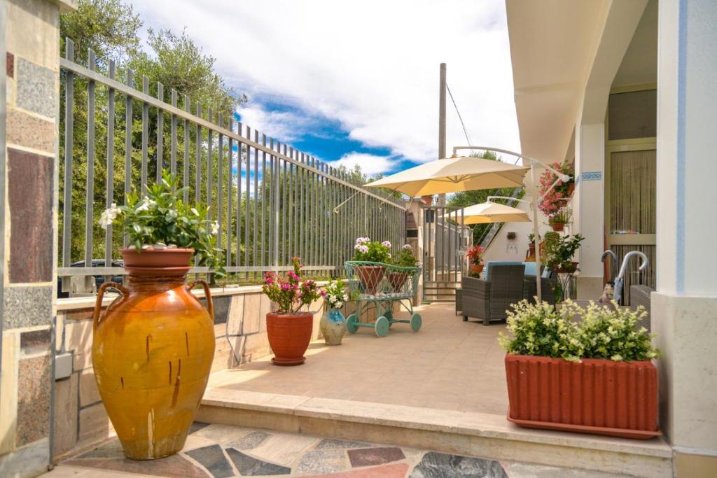 A balcony or terrace at Villa Milla