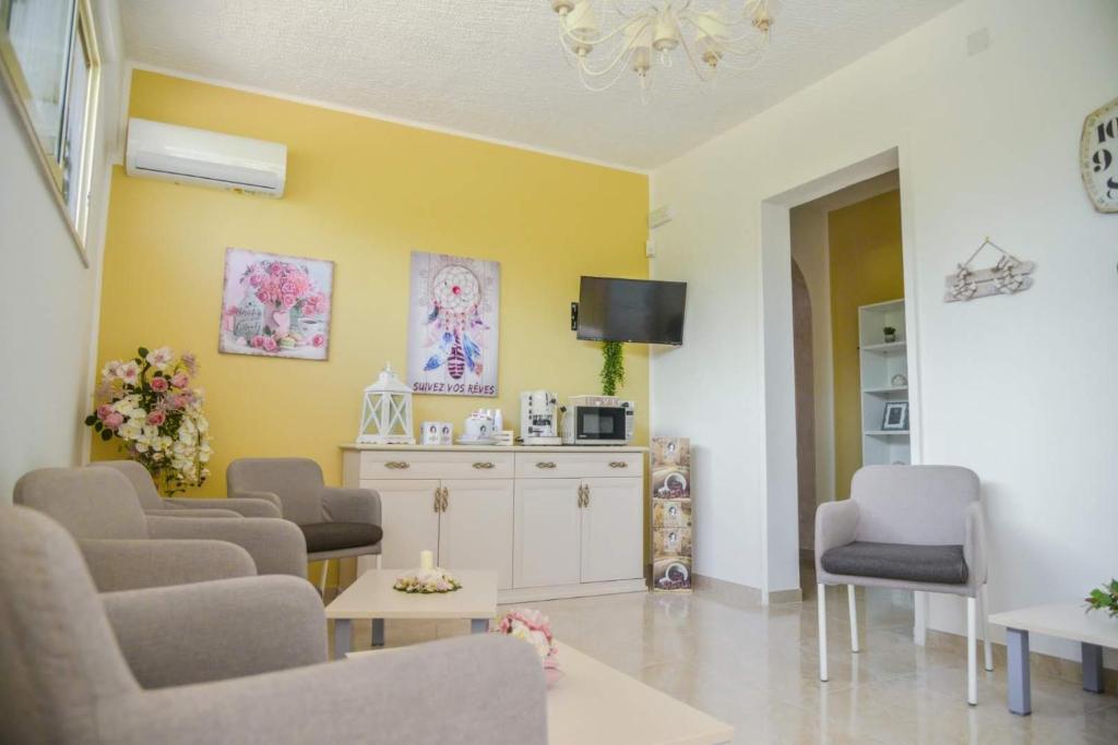 A television and/or entertainment centre at Villa Milla