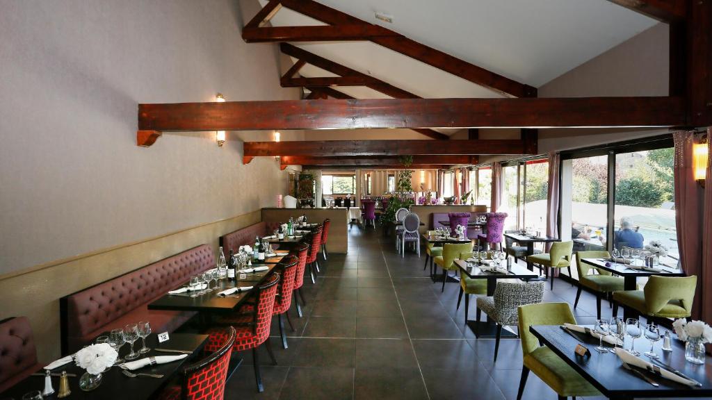 Restaurace v ubytování Logis Murtel