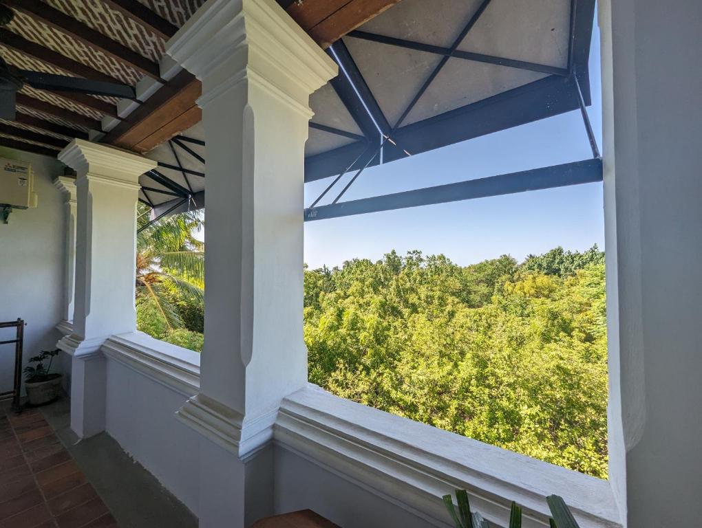 Thanga House by LuxUnlock Private Villas - Housity
