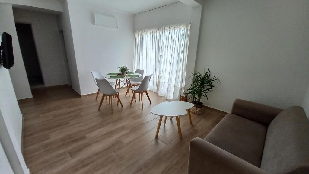 HOME DOS MARTIN a 1 cuadra de peatonal