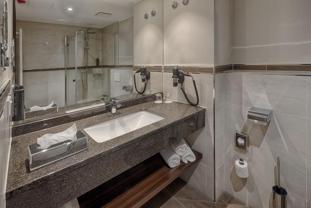 Koupelna v ubytování hotel bomonti Nürnberg West