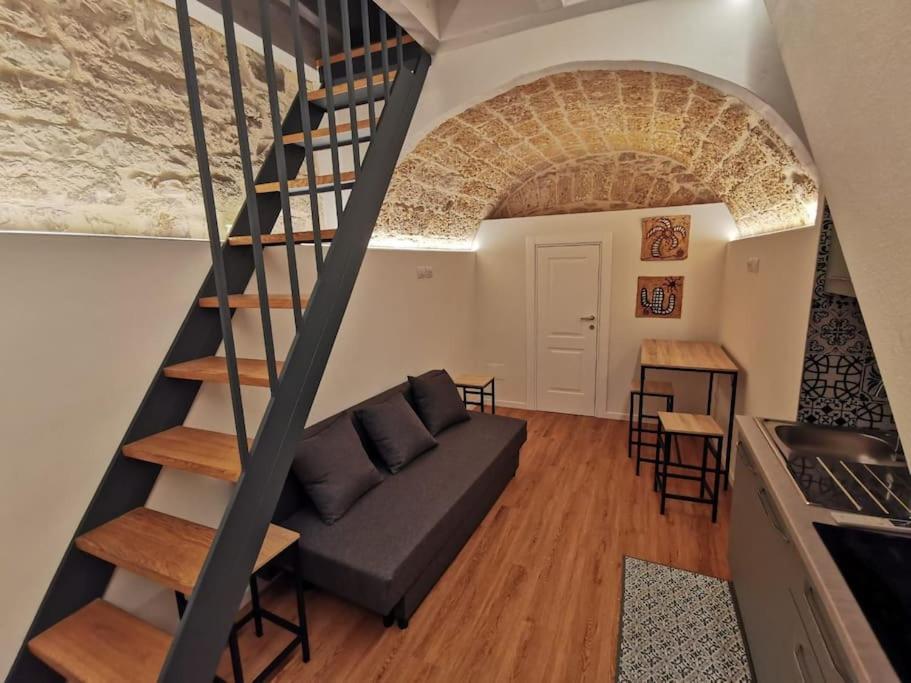 Coin salon dans l'établissement Corte San Triggiano 13 Città Vecchia, Bari