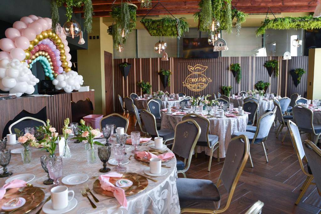 Restaurace v ubytování Domun Hotel