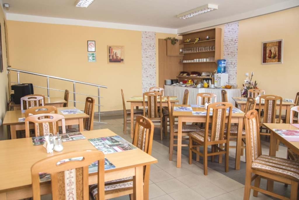 Restoran ili drugo mesto za obedovanje u objektu Garni hotel Alma