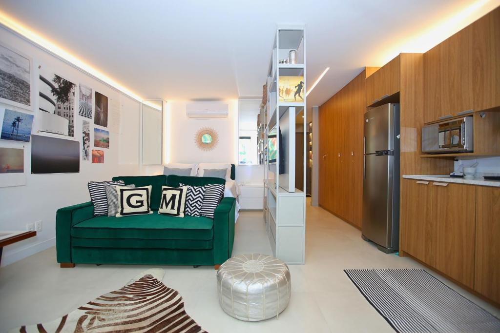 Unhotel - Bossa Design Studios Ipanema, Perto da Praiaにあるキッチンまたは簡易キッチン