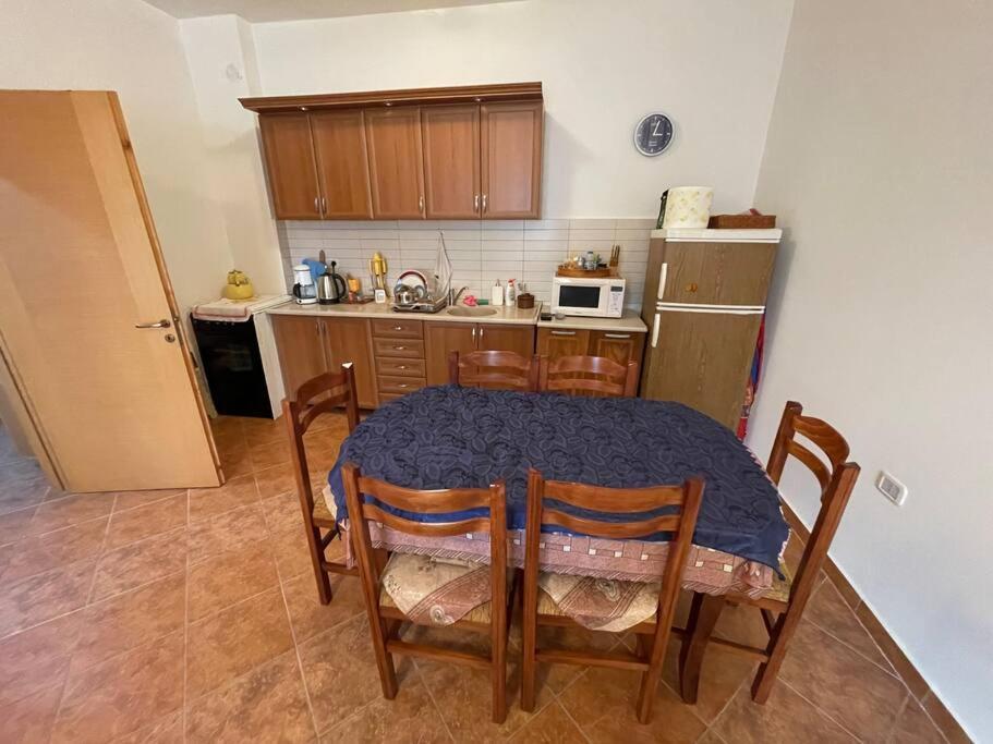 Vlora Apartment, Lungomare - Image 9