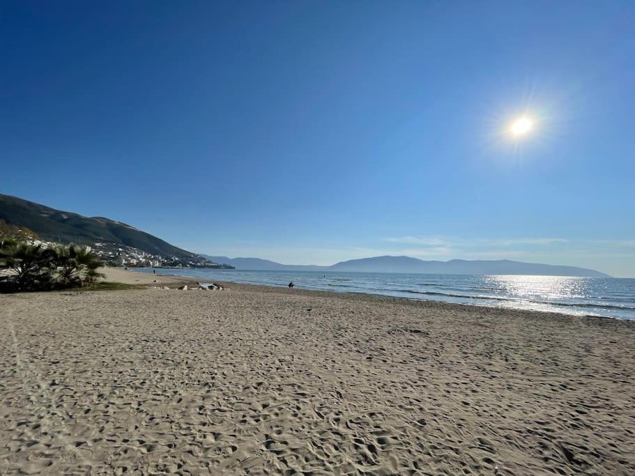 Vlora Apartment, Lungomare - Image 8