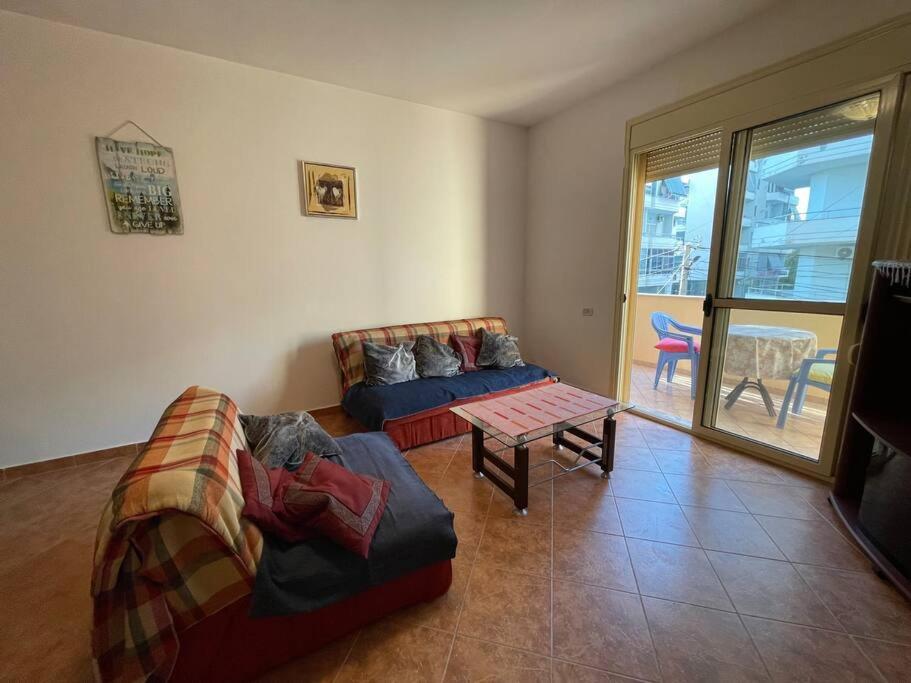 Vlora Apartment, Lungomare - Image 2