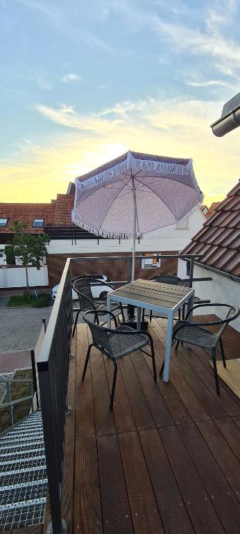 Balkón nebo terasa v ubytování Gouda