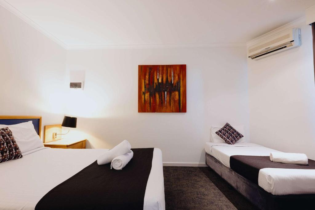 Postel nebo postele na pokoji v ubytování Comfort Inn Traralgon
