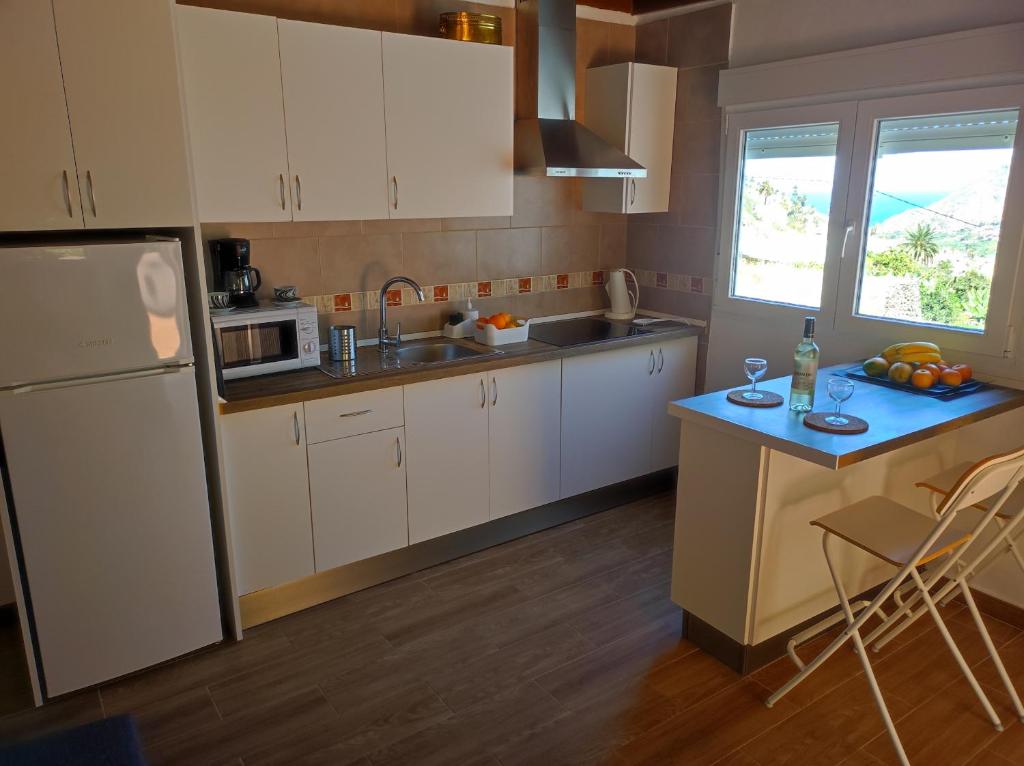 Kuchyň nebo kuchyňský kout v ubytování CASA DONELA