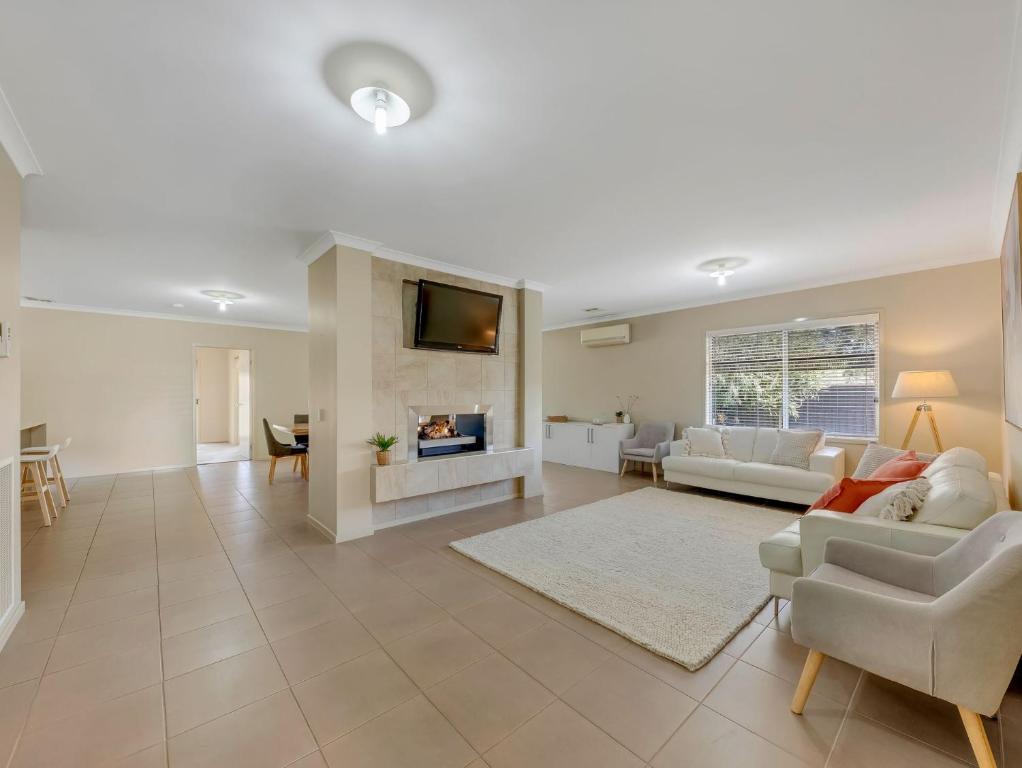 Hyland Greens, Yarrawonga (updated prices 2024)