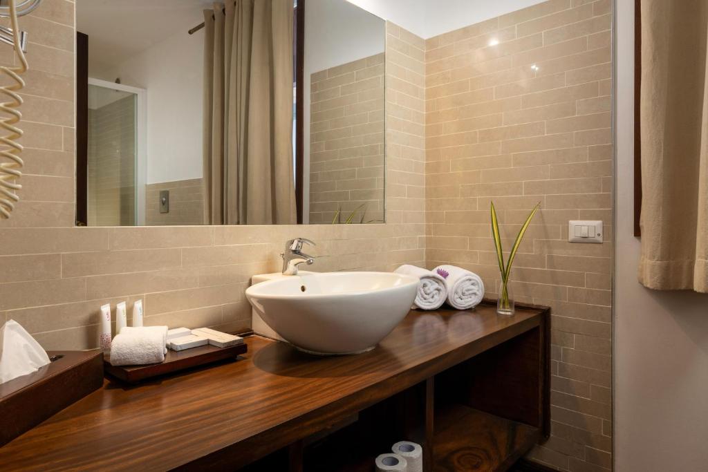 Occidental Paradise Dambulla - 5