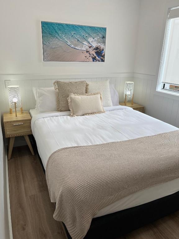 BIG4 Tasman Holiday Parks - Racecourse Beach - Deluxe Family Villa (2BR)