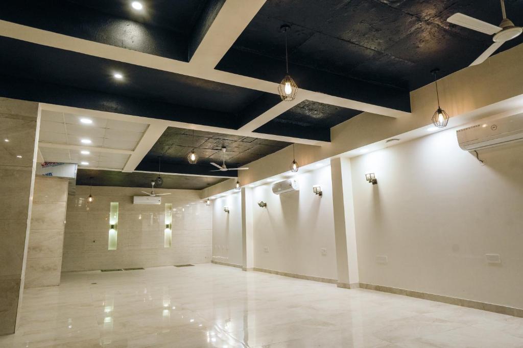 Fotografie z fotogalerie ubytování Hotel Maharaja Palace Boutique Hotels Near Medanta Medicity Gurgaon v destinaci Gurgáon