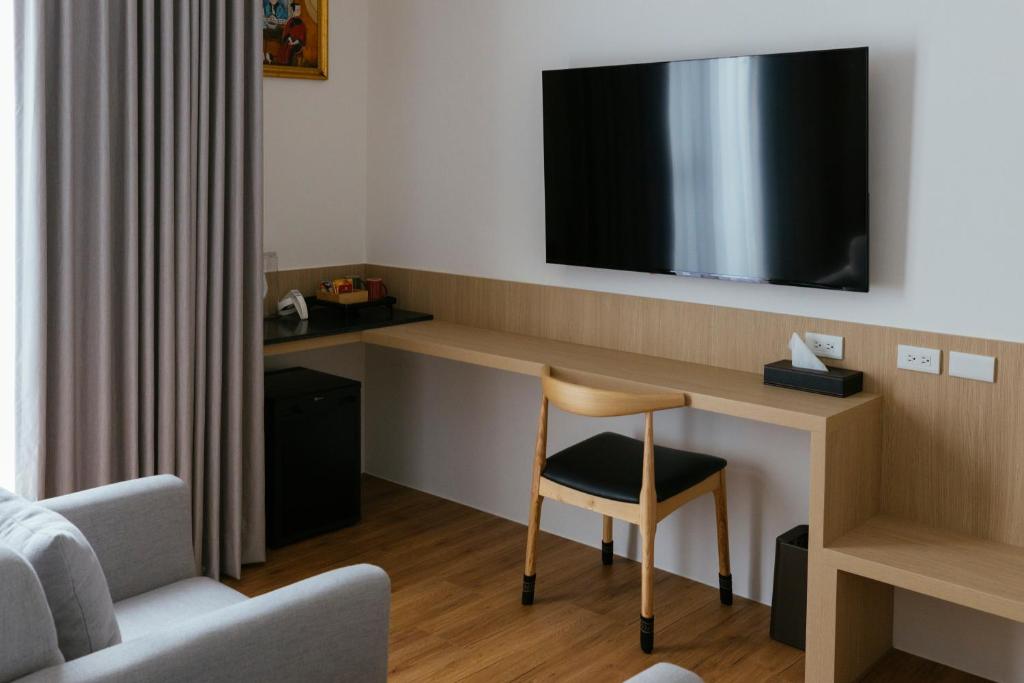 TV a/nebo společenská místnost v ubytování 鹹菜巷8號