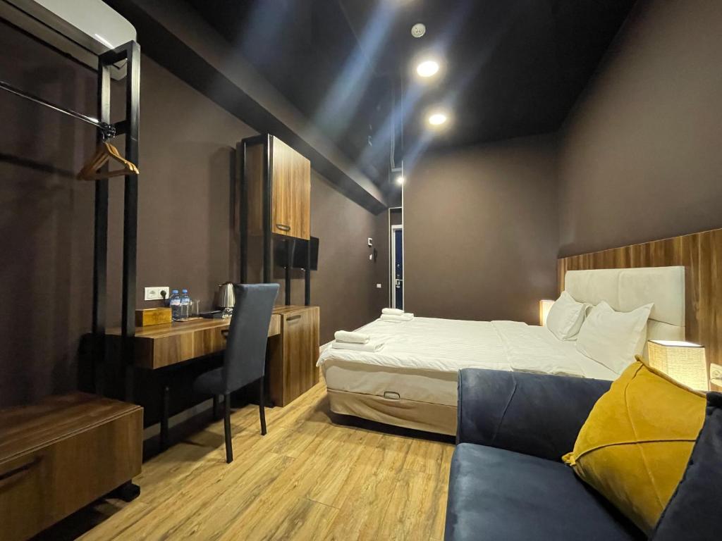 Apart Hotel West - Superior Double Room